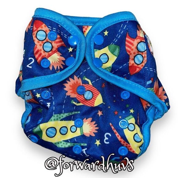 Happy BeeHinds | Cloth Diaper Cover | Cover Only - Picture 1 of 8